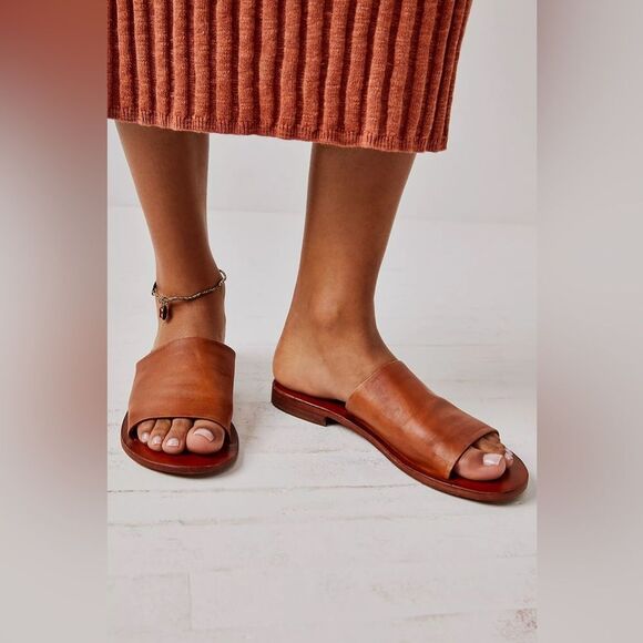 NEW Free People Vicente Slide Sandal Luggage - Picture 1 of 7